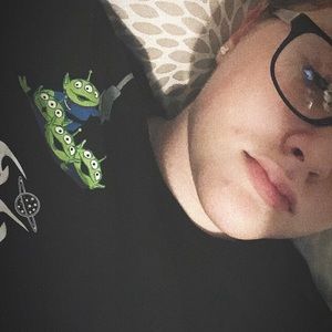 Meet your Posher, Heidi